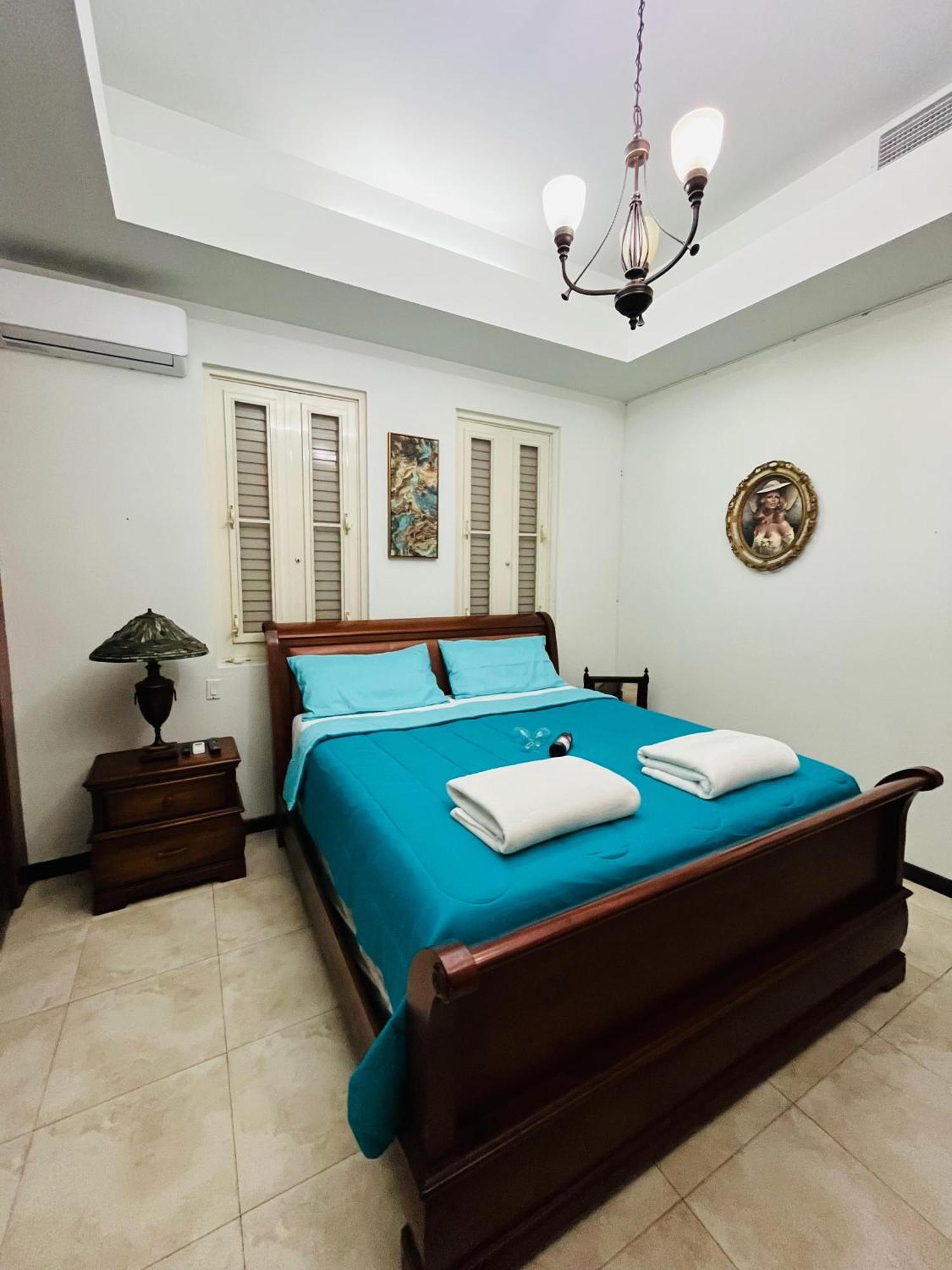 Hotel Libertad Lares Bagian luar foto